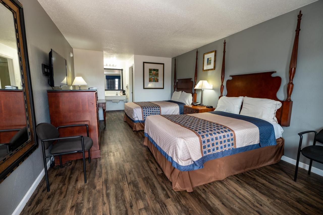 American Inn&Suites Russellville Eksteriør bilde