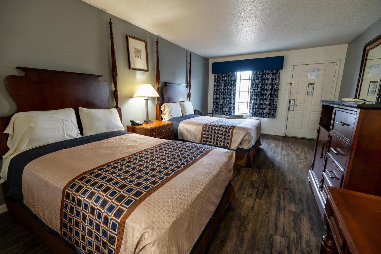American Inn&Suites Russellville Eksteriør bilde